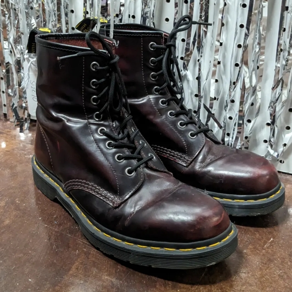 Dr. Marten Boots